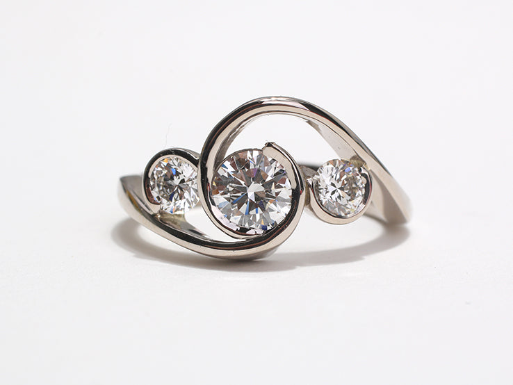 Sarah 18k Engagement Ring