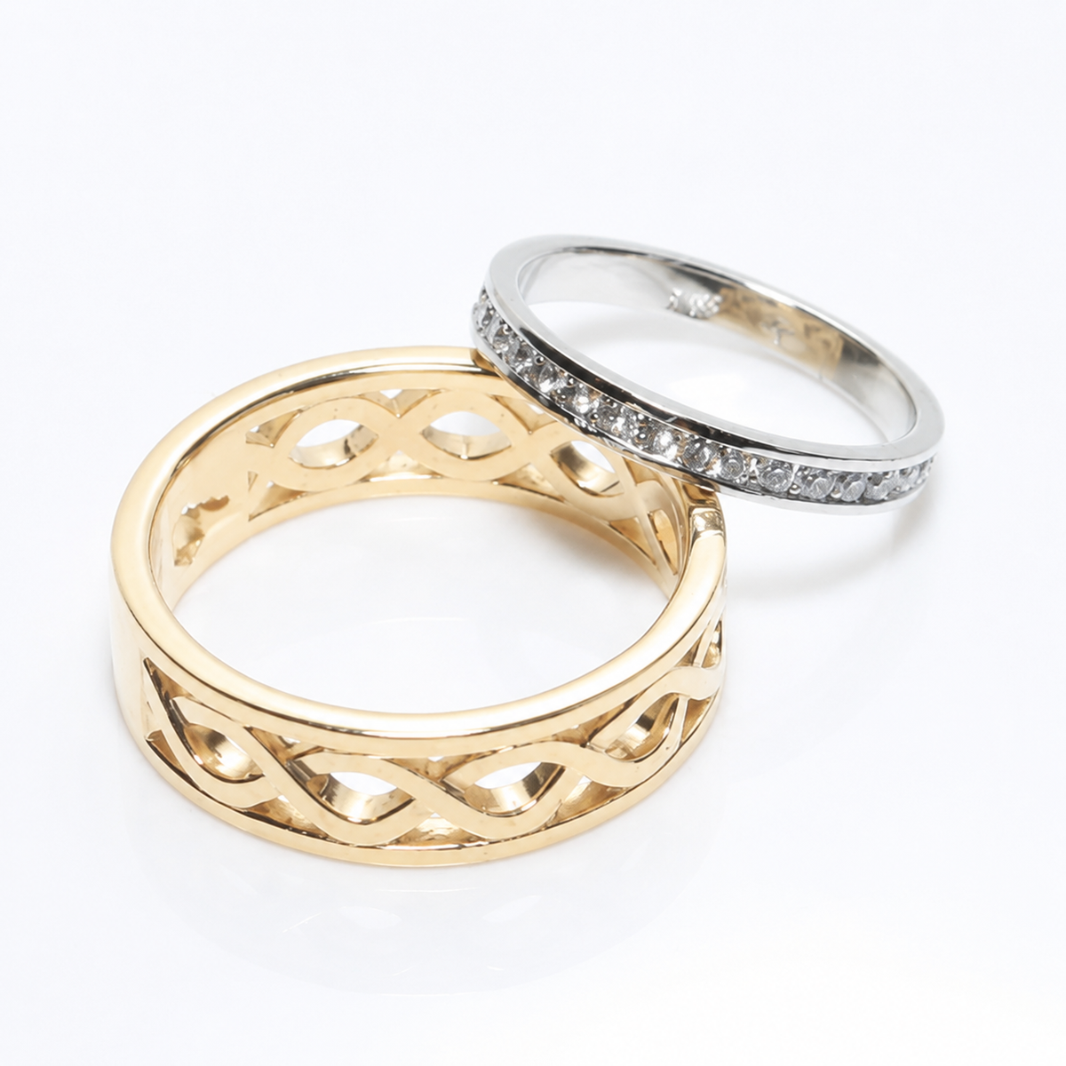 Harry and Meg wedding bands