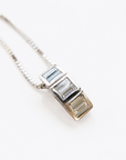 Jaqua Pendant