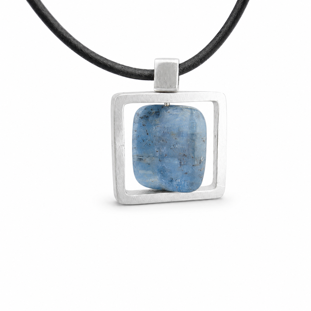 Spinning Apatite Pendant