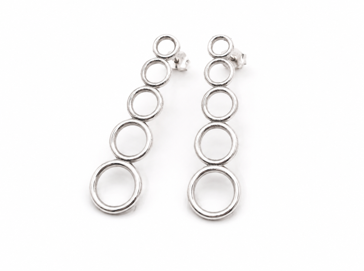 increasing circle earrings