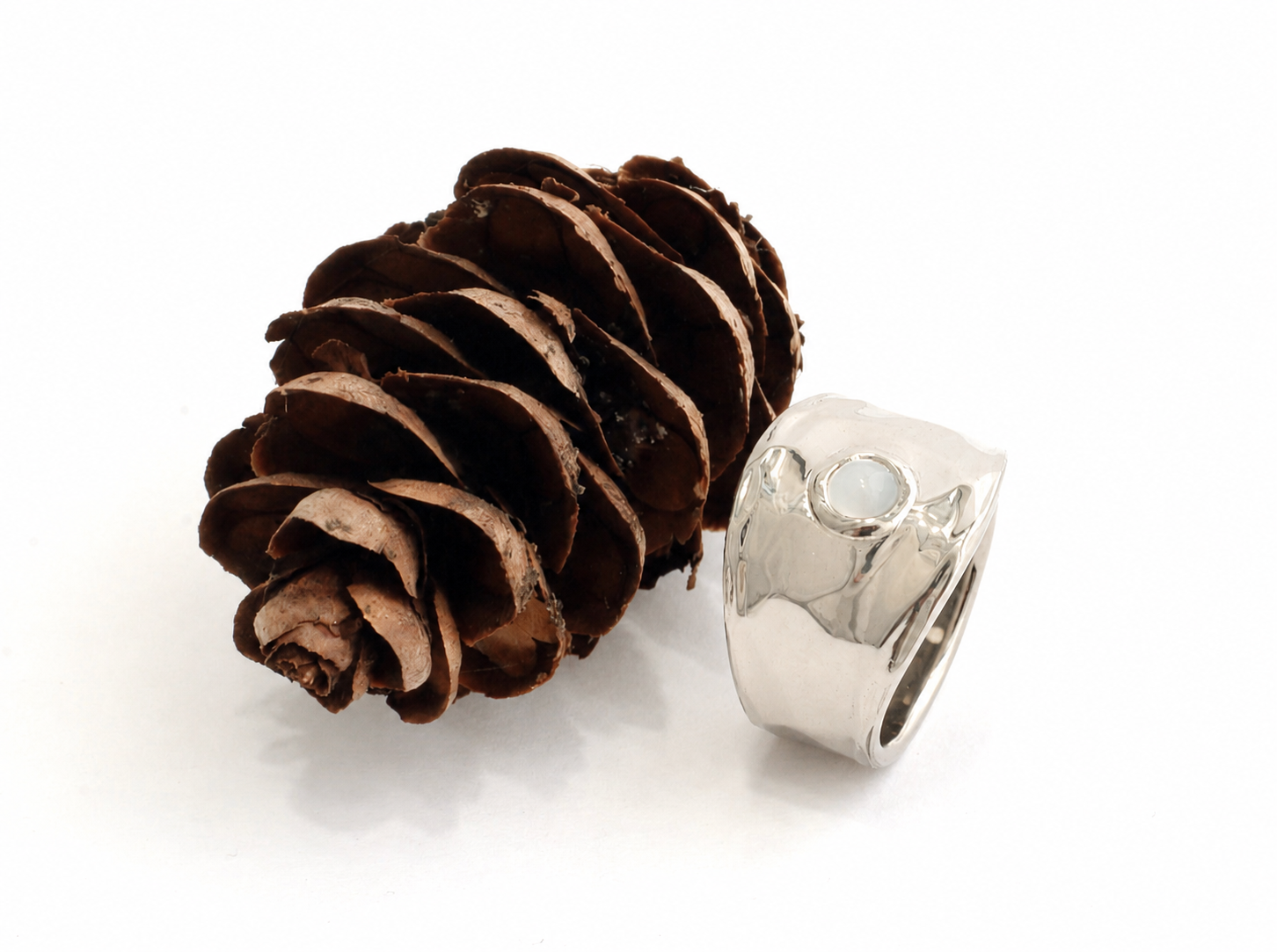 Elle engagement ring