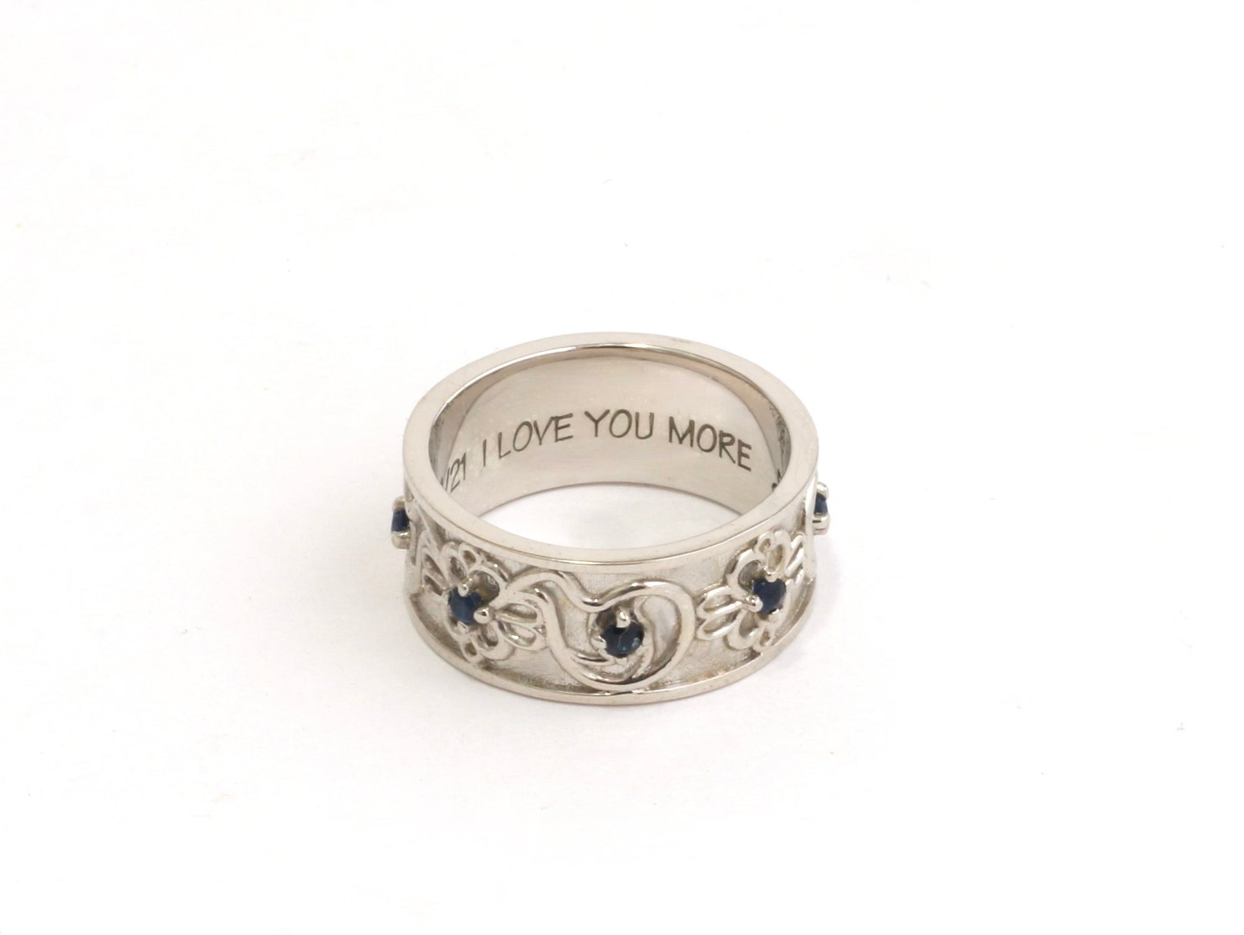 Vicky Ring Vicky ring – Vancouver & Canada