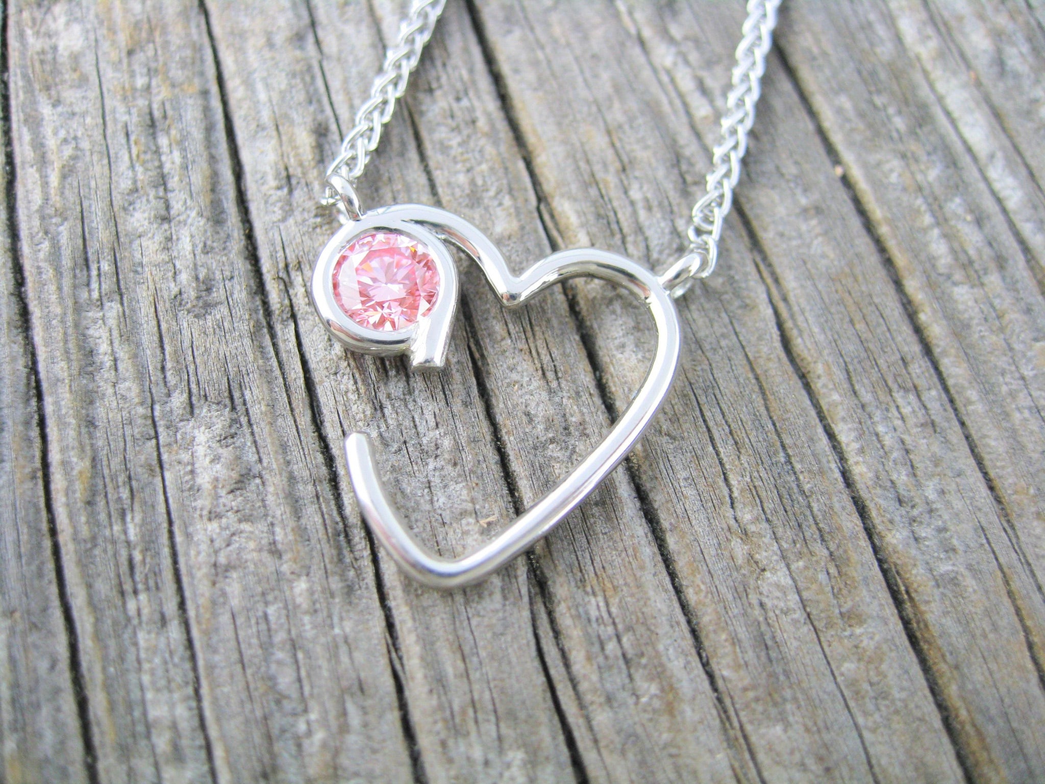jenny&#39;s heart necklace