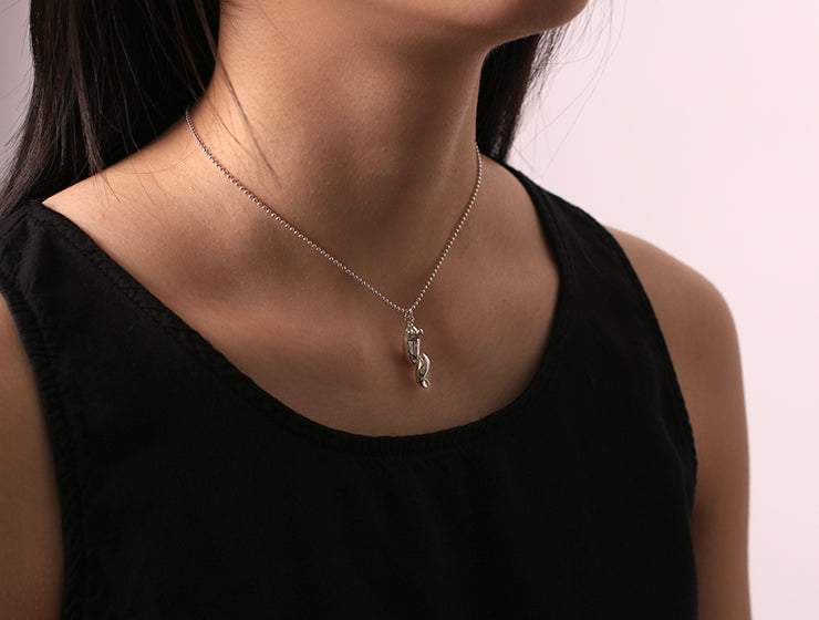 mini slug necklace